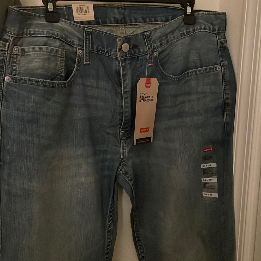 Levi men’s jeans